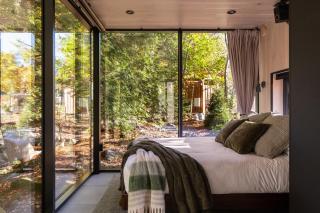 The Moss Rock Mirror Cabin + Spa at Smuggs Notch - 2