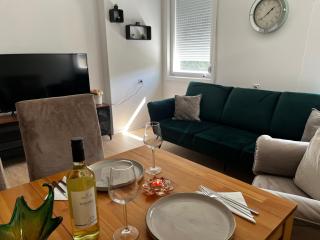 lio apartment - 5