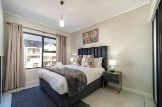 Alimamaspaces Stylish Kyalami Apartment, Balcony & Pool - 9