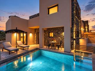 Golden moments Luxury Stone Villas A - 4