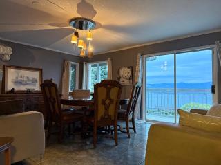 Okanagan Lakeview Villa Retreat - 5