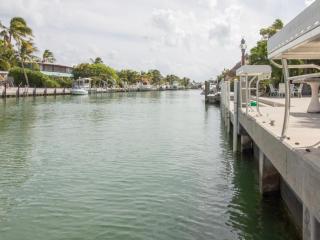 Fisherman's Canal Getaway - 8