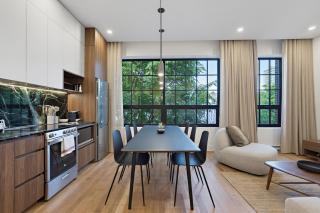 Beautiful 2BR on St Laurent - 1