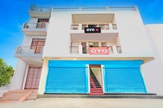 Hotel O SKY LIGHT - 9