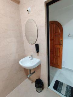 HMJ hospitality - 6