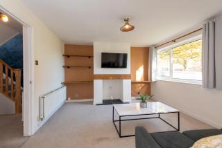 Toast Stays - The Hallington - 9
