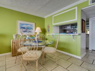 Gulf Gate 208 - 2