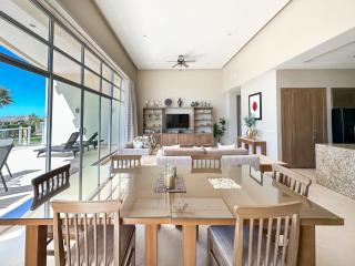 Ground Floor 2BR Poolside Condo #103 - 1