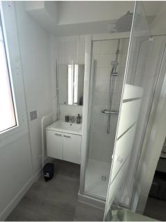 Cozy one-bedroom apartment Paris St-Lazare 15 min 4 guests - 4