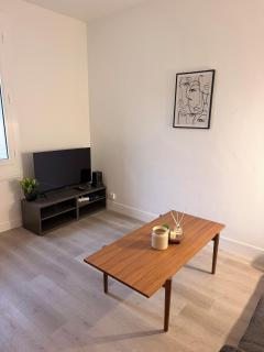Cozy one-bedroom apartment Paris St-Lazare 15 min 4 guests - 3