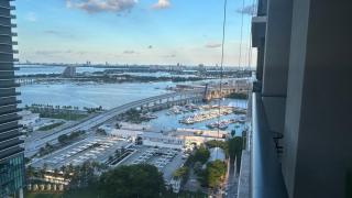 Ultra-Chic 31st Floor 2nd Penthouse-Water view - 1