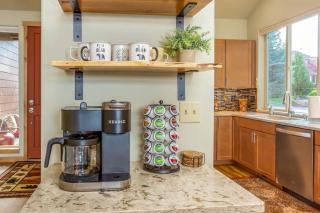 Juniper Haven New Remodel and Resort Amenities - 5