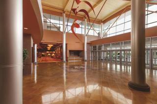 Embassy Suites Omaha- La Vista/ Hotel & Conference Center - 3