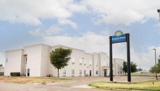 Days Inn by Wyndham Plainview Texas - 4