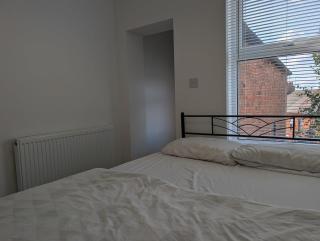 Towcester Road Studio by Headway Property - 4