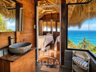 Oceanfront Eco Cottage - 4