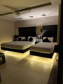 GoldenTreePremier - 2