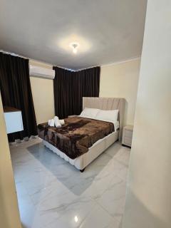 Residencial Las Cayenas, Stage 7, 4th Floor - 1