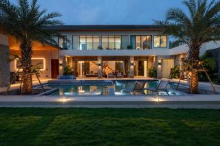 Luxury Villa Mumu Art-Curated Luxury Villa, Villa Mumu 6-Bedroom Villa, Layan Phuket - 4