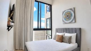 Sky Garden Tower Apartment with Air Conditioning just 15 min to the Airport - 8