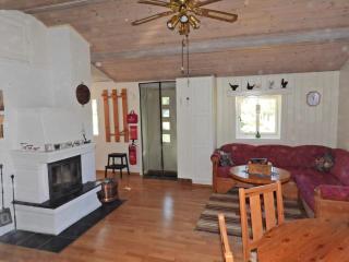 4 star holiday home in ÅRJÄNG - 2