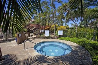Walk to Beach I Ocean View I Two Baths I Pool - 6