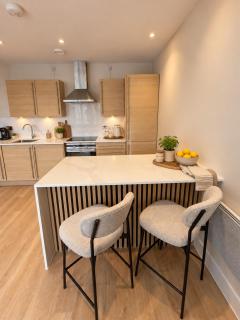 The Suite, 2BD, contractor and holiday, Free parking - 4