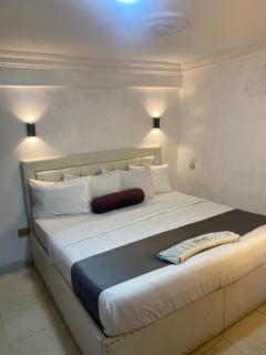 Duban Royal Hotel & Suites - 1