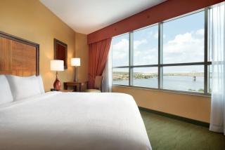 Embassy Suites East Peoria Hotel and Riverfront Conference Center - 8