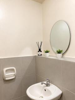 Hiraya Stays Cozy 2 Bedrooms Condo Unit - 5