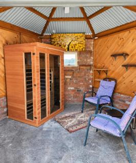 Whispering Woods - Pool, Sauna and Country Escape - 9
