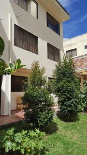 Pet friendly, amueblado, jardín y garaje - 6