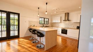 Kalani - The Heavens View House - Freshwater - 1