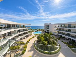 Penthouse 42 Luxury Beachfront 3BR Mambo Beach - 9