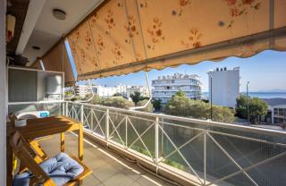 Boutique69 Luxury Apartment Glyfada - 4