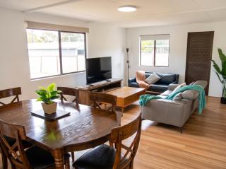 Brookdale Family Accommodation - Armadale - 9
