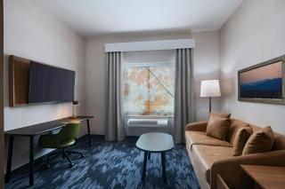 Fairfield by Marriott Inn & Suites Del Rio - 1