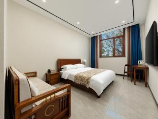 Floral Hotel Xinheng Yuanli Chinese Inn - 0