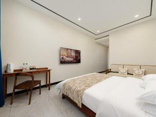 Floral Hotel Xinheng Yuanli Chinese Inn - 8