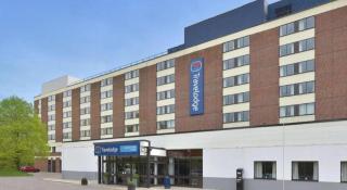Travelodge Gatwick Airport Central - 2