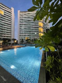 MADR Excellence at Commonwealth The Residences - 7