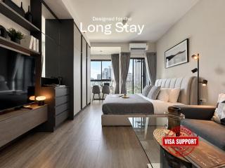 Refined High-Rise 1BR - Fast Wifi - BTS Phra Khanong - 0
