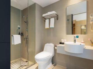 City Comfort Inn Zhuhai University Town Tangjiawan Plaza - 1