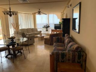 Puerto Viejo B1 Waterfront 2BR on the Malecon - 7