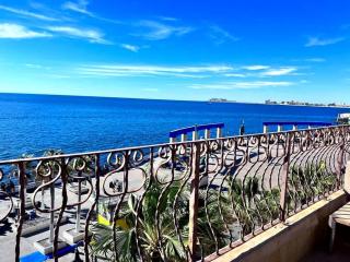 Puerto Viejo C2 Waterfront 3BR on the Malecon - 8