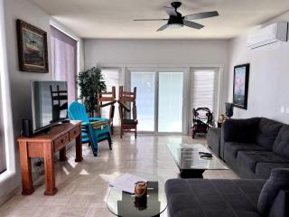 Puerto Viejo C2 Waterfront 3BR on the Malecon - 5