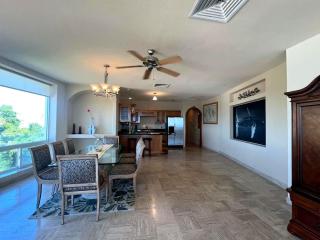 Puerto Viejo C3 Waterfront 3BR on the Malecon - 7