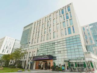 Lavande Hotel Shanghai Jing'an Shibei Gaoxin - 1