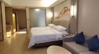 Vienna Hotel Sichuan Ganzi 318 National Highway Yajiang - 6