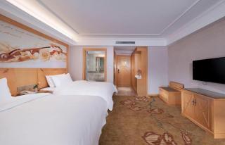 Vienna Hotel Guangdong Shaoguan Ruyuan Yao Cultural Square - 1